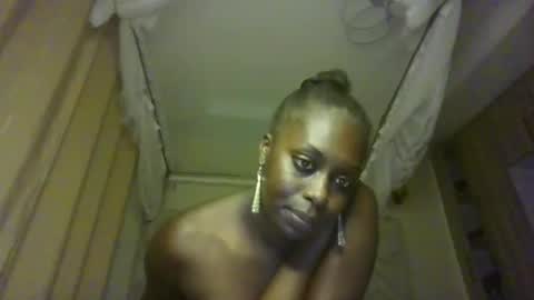 prettydulce online show from March 13, 4:41 pm