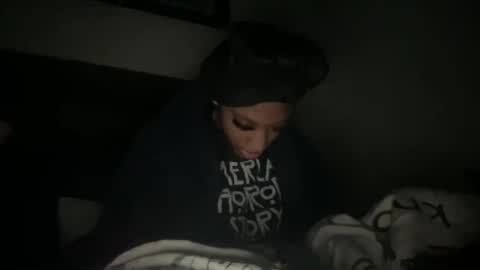 prettyfacefemale online show from February 24, 8:18 pm