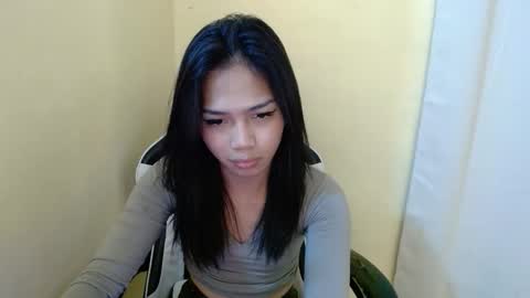 Snapshot of prettymiya chatting on September 23, 11:19 am Miya 3 online show from September 23, 11:19 am