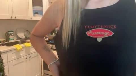 prettyyykittyyy22 online show from July 25, 4:58 pm