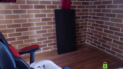 Leia online show from November 28, 3:59 pm