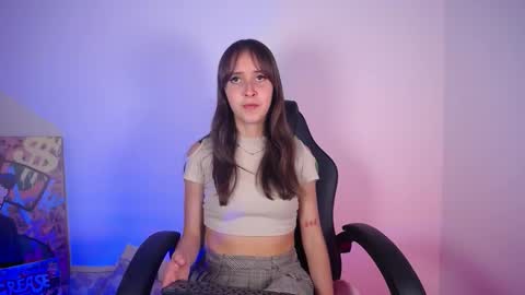 Emily online show from March 5, 10:49 pm