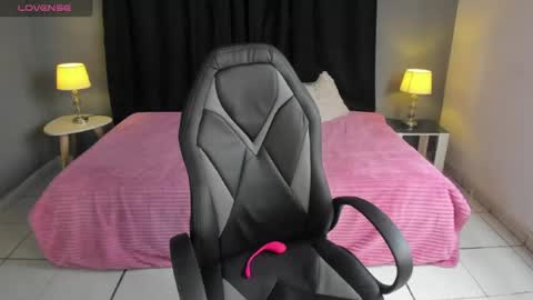Paula Princess online show from April 15, 7:58 pm