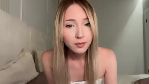 Kate online show from July 11, 5:35 pm