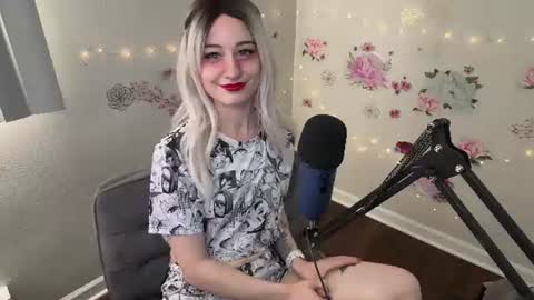 Starr online show from July 28, 8:23 pm