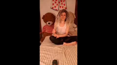 professorhushh online show from February 7, 9:02 am