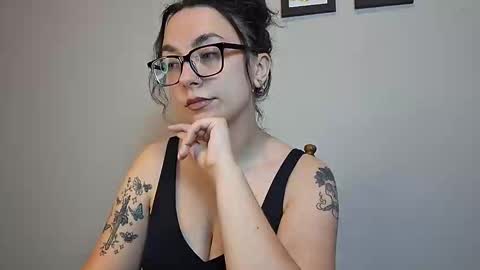 Prosper Angeline online show from April 17, 12:13 am