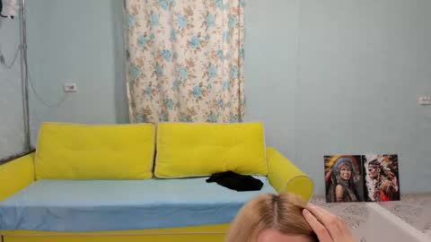 Victoria online show from November 9, 3:24 am