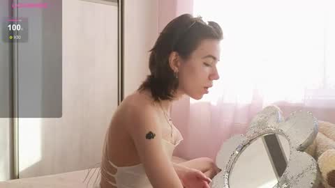 pumpk1n_polly online show from February 27, 9:31 am