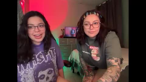 Pumpkin bunny online show from April 8, 6:04 am