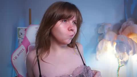 constant schedule Wednesday  Friday  Saturday  Sunday  The Rosemarie online show from November 9, 5:58 am