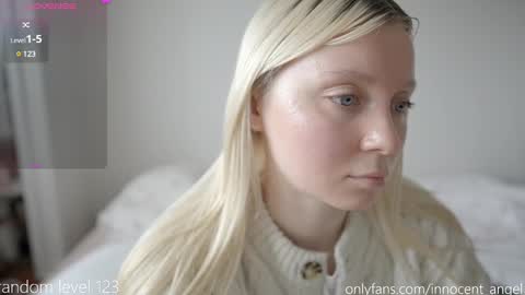 Snapshot of pureangeldolores chatting on March 11, 9:34 am i dont do shows for free. watching here silently and waiting for me to start showing you something for free is useless online show from March 11, 9:34 am