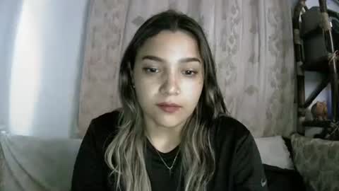 Lizzy online show from April 19, 7:52 am