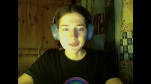 Snapshot of purple_cat55 chatting on January 14, 7:32 pm purple_cat55 online show from January 14, 7:32 pm