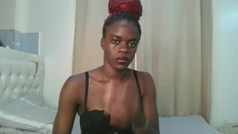 purple_honey1 online show from March 31, 12:38 pm