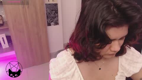 Mari online show from April 14, 5:18 am