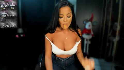 Andreea online show from November 29, 9:19 pm