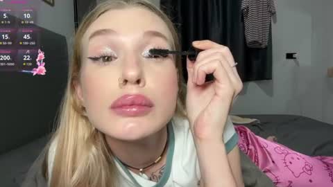 Lina online show from June 15, 10:43 pm