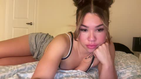 pussypower20 online show from October 26, 2:51 am