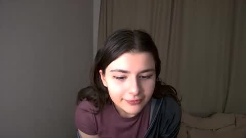 Snapshot of pyro_flerrr chatting on September 12, 9:44 pm Ava online show from September 12, 9:44 pm