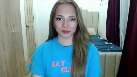 shawny online show from June 2, 2:23 am
