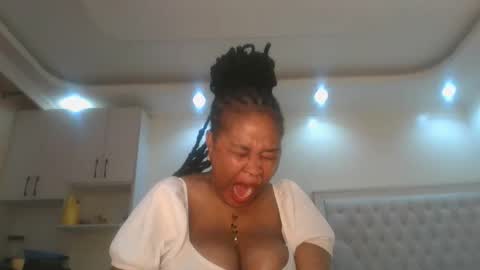 Queen kikih online show from May 15, 11:18 pm