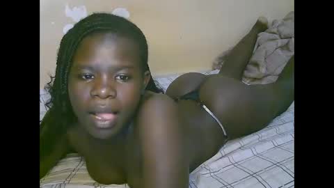 queen_latasha online show from February 25, 8:24 am