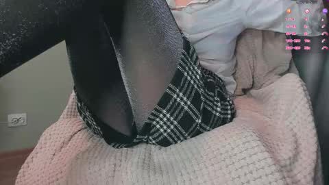 Carly online show from February 24, 2:27 pm