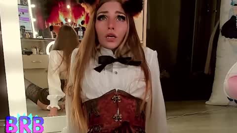 Kim online show from February 8, 4:00 pm