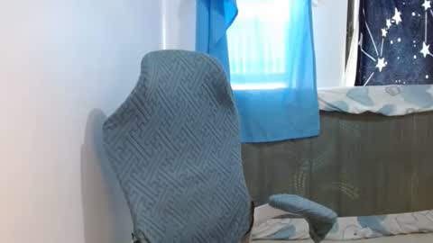 queen online show from February 13, 6:37 am