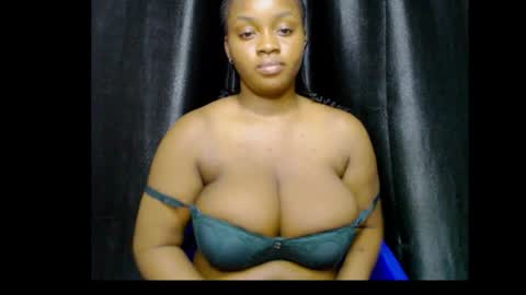 Zoey online show from November 24, 11:18 pm