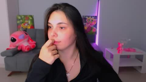 Patricia online show from October 6, 4:34 pm