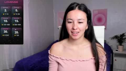 Anna online show from November 17, 8:26 am