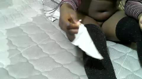 quincy joy11 online show from December 23, 6:39 am