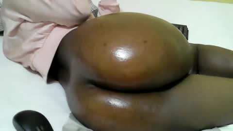 quincy joy11 online show from February 16, 1:44 pm