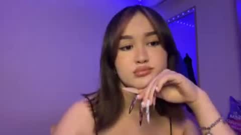 r0xyy online show from July 8, 7:27 pm