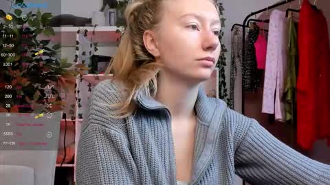 Snapshot of rachel_rut chatting on October 14, 4:04 am Rachel online show from October 14, 4:04 am