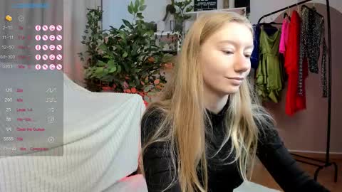 Snapshot of rachel_rut chatting on September 28, 4:19 am Rachel online show from September 28, 4:19 am