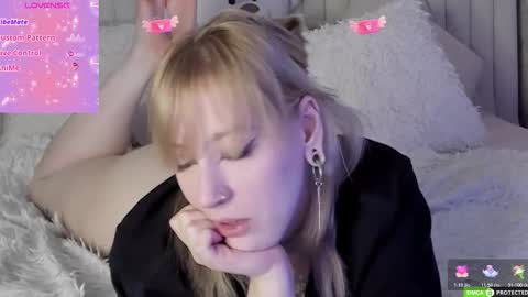 RachelCart online show from November 5, 3:23 am