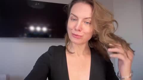 Rachel online show from September 9, 4:29 pm