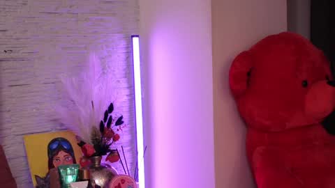 Snapshot of rachelswaan chatting on January 28, 5:32 am RachelSwaan online show from January 28, 5:32 am