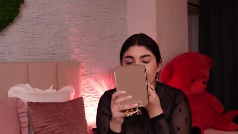 Snapshot of rachelswaan chatting on February 27, 5:34 am RachelSwaan online show from February 27, 5:34 am