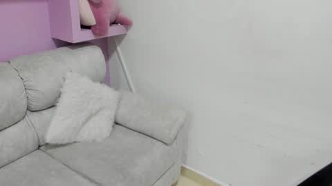 Radiant Naomi online show from March 7, 11:58 pm