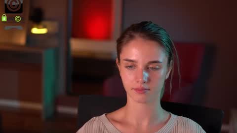 Raisa online show from November 17, 7:58 pm