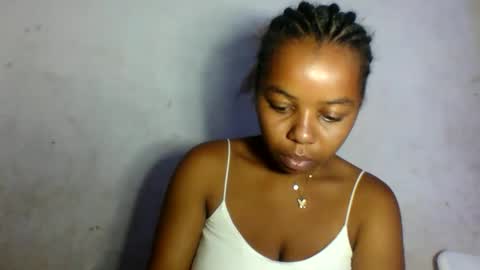 raissa38 online show from December 4, 9:37 pm