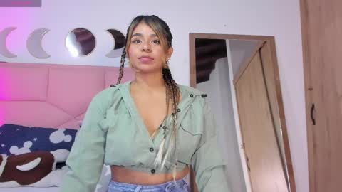  Nina  online show from April 19, 4:12 am