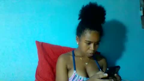 rasoelysca online show from January 8, 7:07 pm