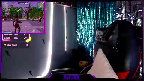   online show from October 31, 3:19 am