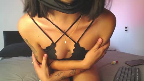 Raven online show from December 25, 6:09 pm