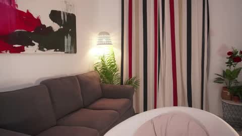 Raychell Black  online show from April 11, 2:10 pm